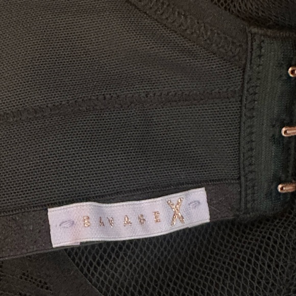 Savage X Fenty Nothin’ But Net Unlined Plunge Bra - Picture 9 of 10